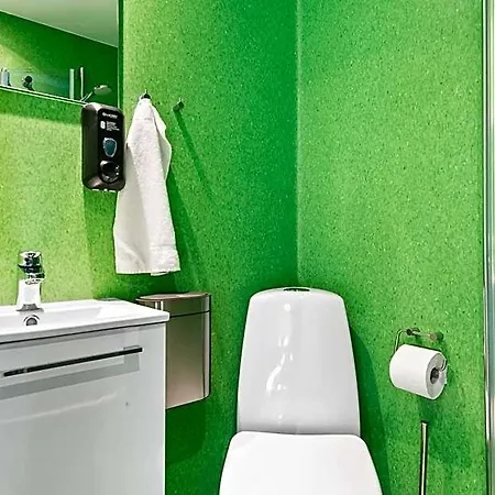 Myhotel *